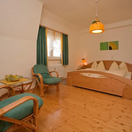 Bio-Bauernhof-Hotel Matlschweiger Farm stay