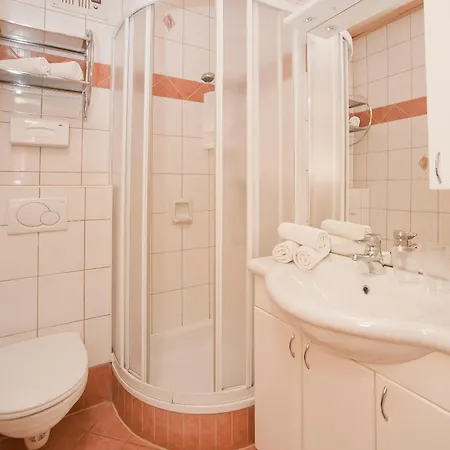 Farm stay Bio-Bauernhof-Hotel Matlschweiger Lassing (Liezen)