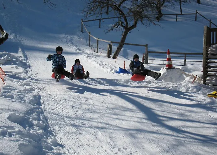 Farm stay Bio-Bauernhof-Hotel Matlschweiger